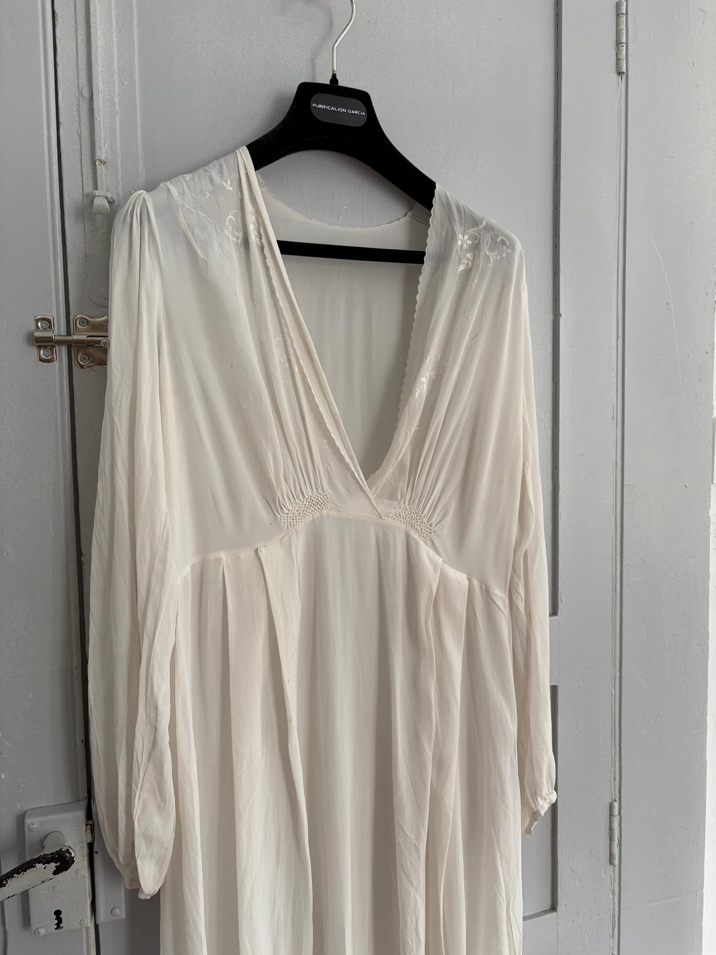 Authentic Vintage Ivory Nightgown – Long Silky feel Nightdress, Romantic Sleepwear, Boho Loungewear, Cottage core Prairie Dress