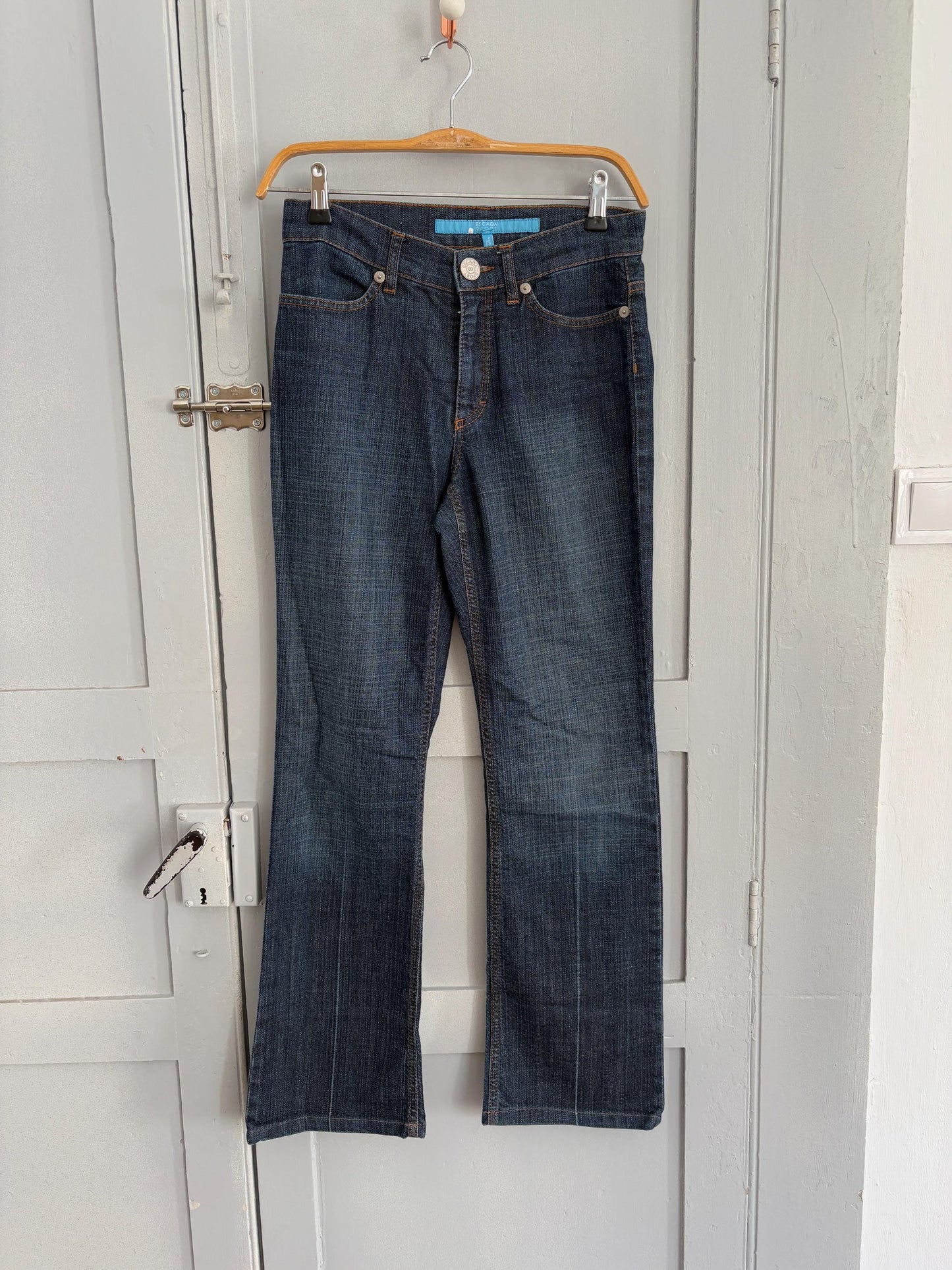 Y2k designer jeans, ESCADA SPORT low waist denim flares, Super sexy women dark blue jeans, Cropped bootcut retro trousers