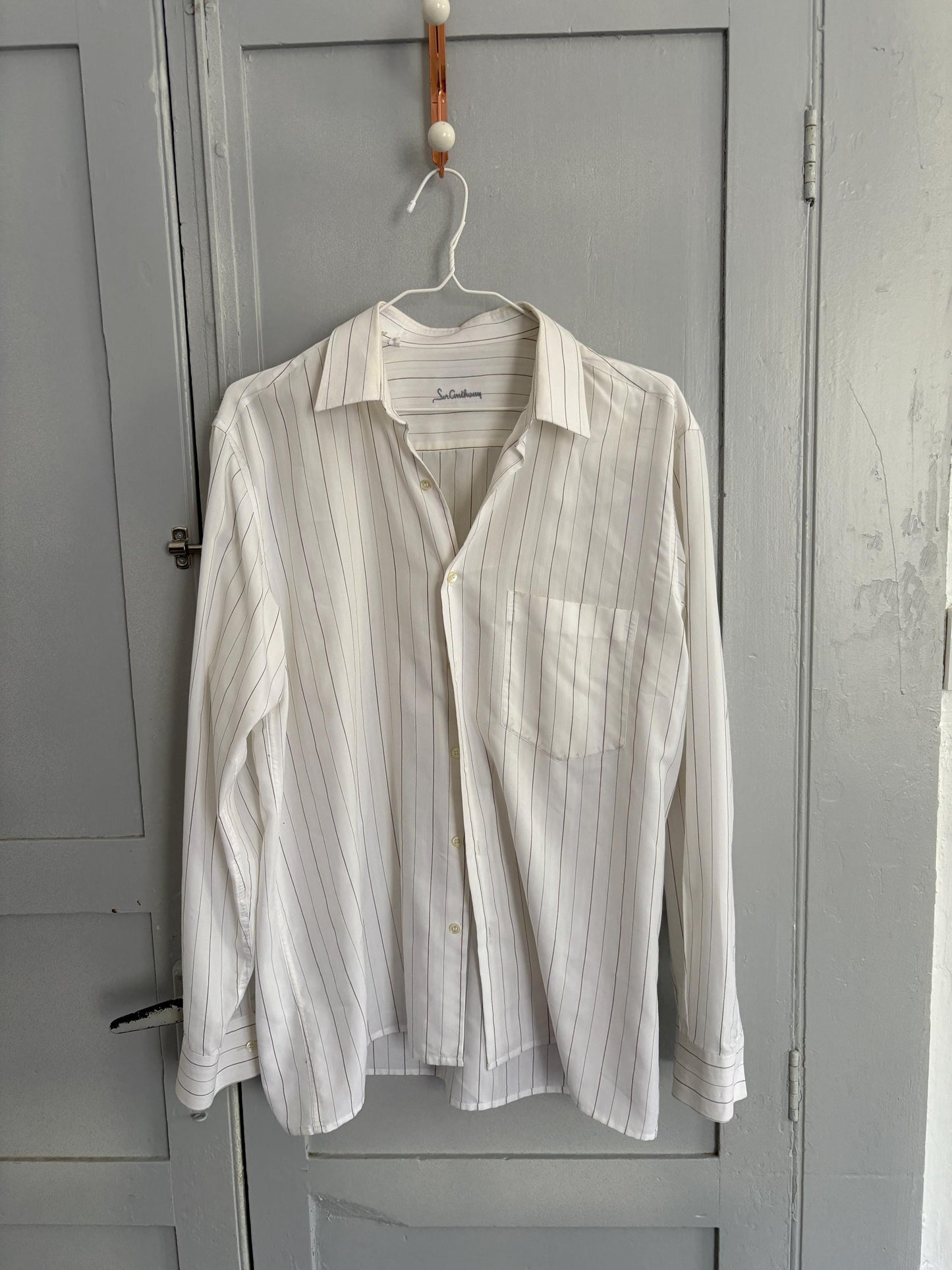Vintage White & Grey Pinstriped Men's Button-Up Shirt – Sir Anthony Spain – Oversized Boyfriend Fit – Unisex Minimalist Aesthetic
