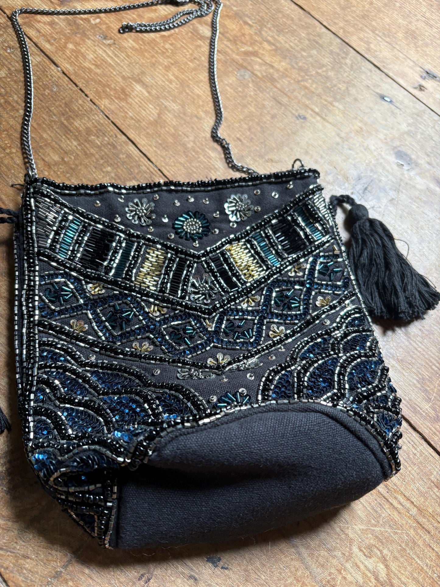 Vintage Black Beaded Sequin Shoulder Bag – Boho Gatsby-Inspired Evening Purse with Tassels