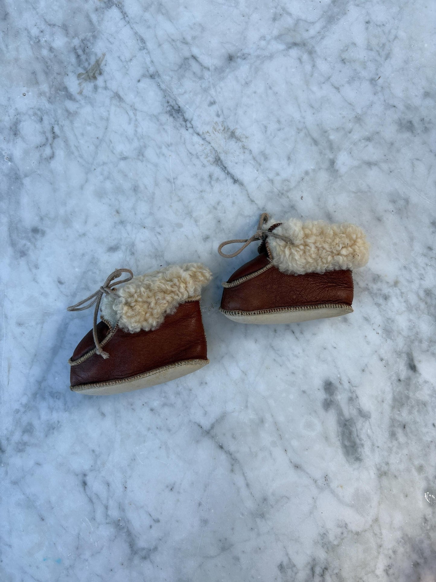 Baby Sheepskin Booties, Leather Wool Baby Shoes, Handmade Infant Winter Boots, Soft Sole Newborn Slippers, Warm Baby Moccasins