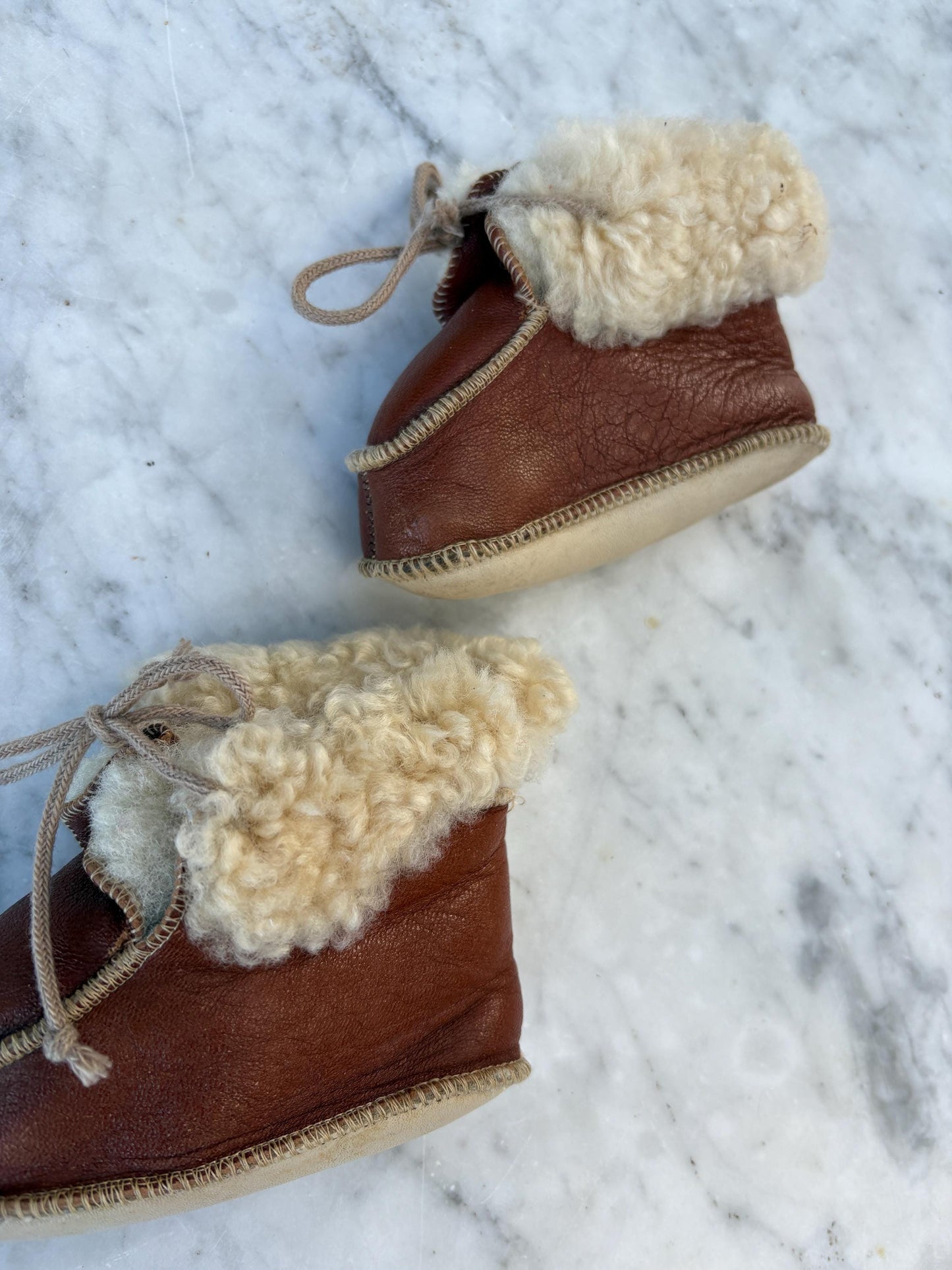 Baby Sheepskin Booties, Leather Wool Baby Shoes, Handmade Infant Winter Boots, Soft Sole Newborn Slippers, Warm Baby Moccasins
