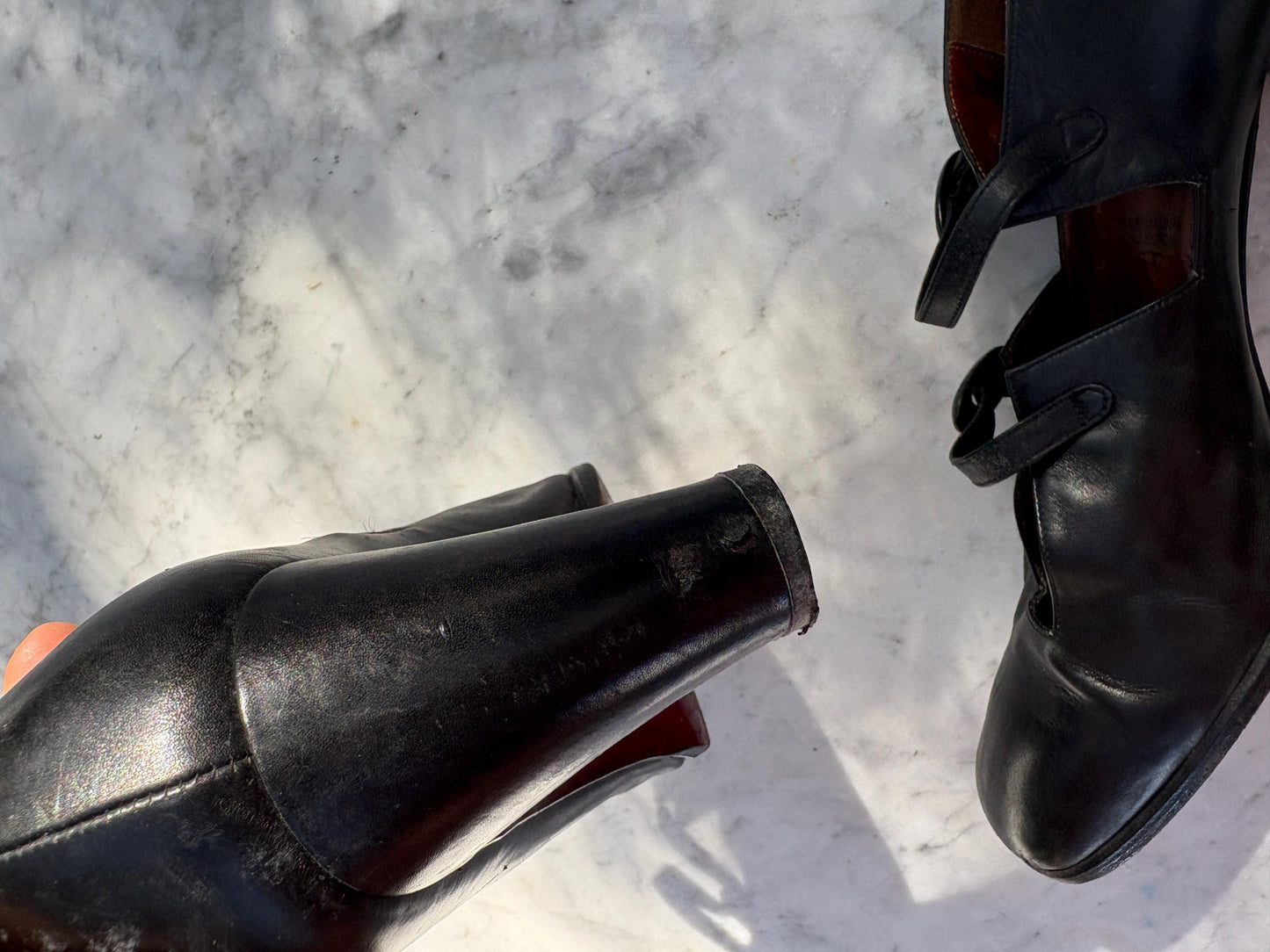 Vintage Sara Navarro black leather Mary Jane heels, 7 cm heel vintage shoes, made in Spain, 36 size, classic retro leather pumps