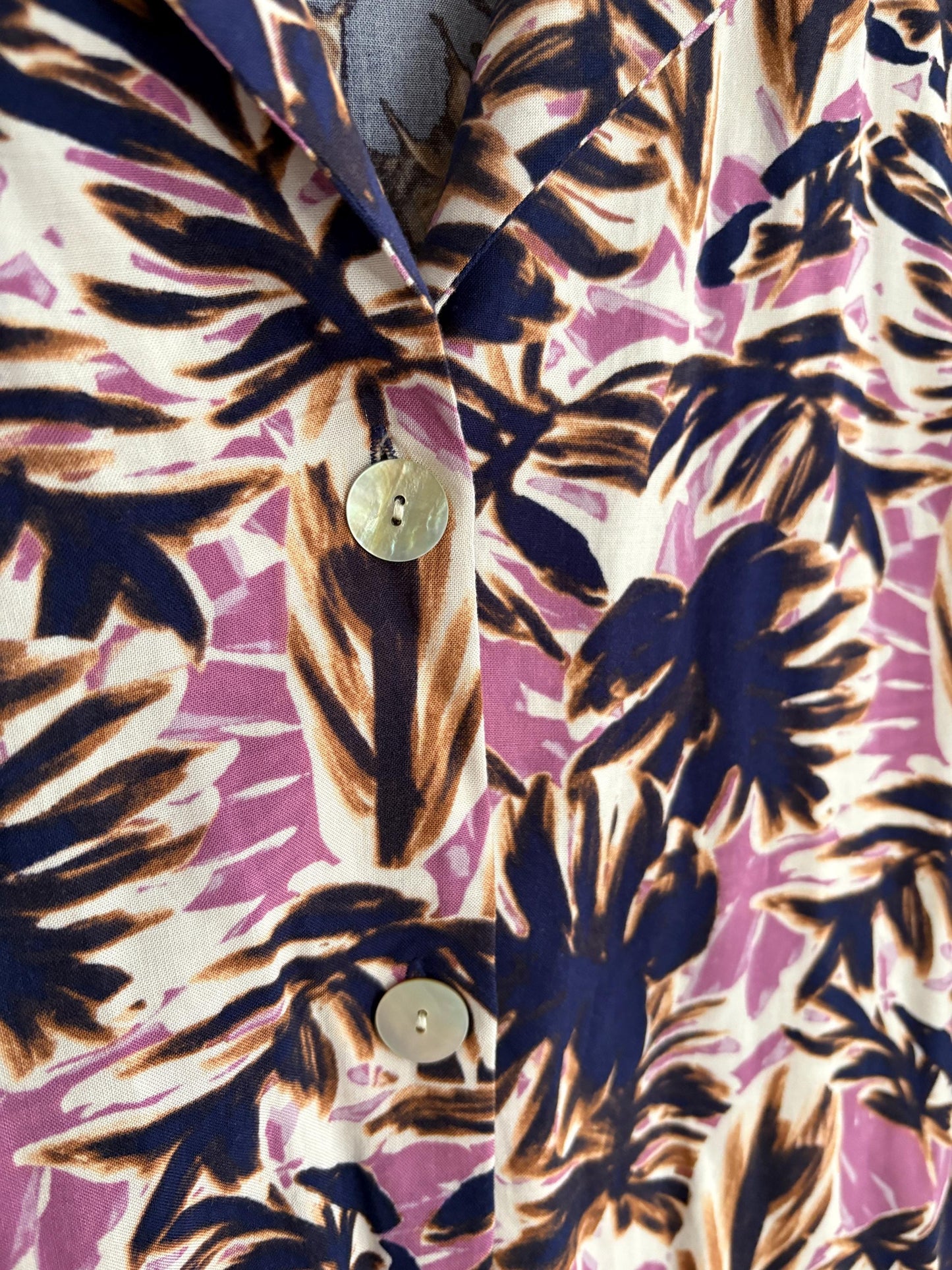 Vintage Hawaiian Shirt, Tropical Print Button Up, Short Sleeve Summer Shirt, Unisex Relaxed Fit, Purple Palm Leaves, Size L