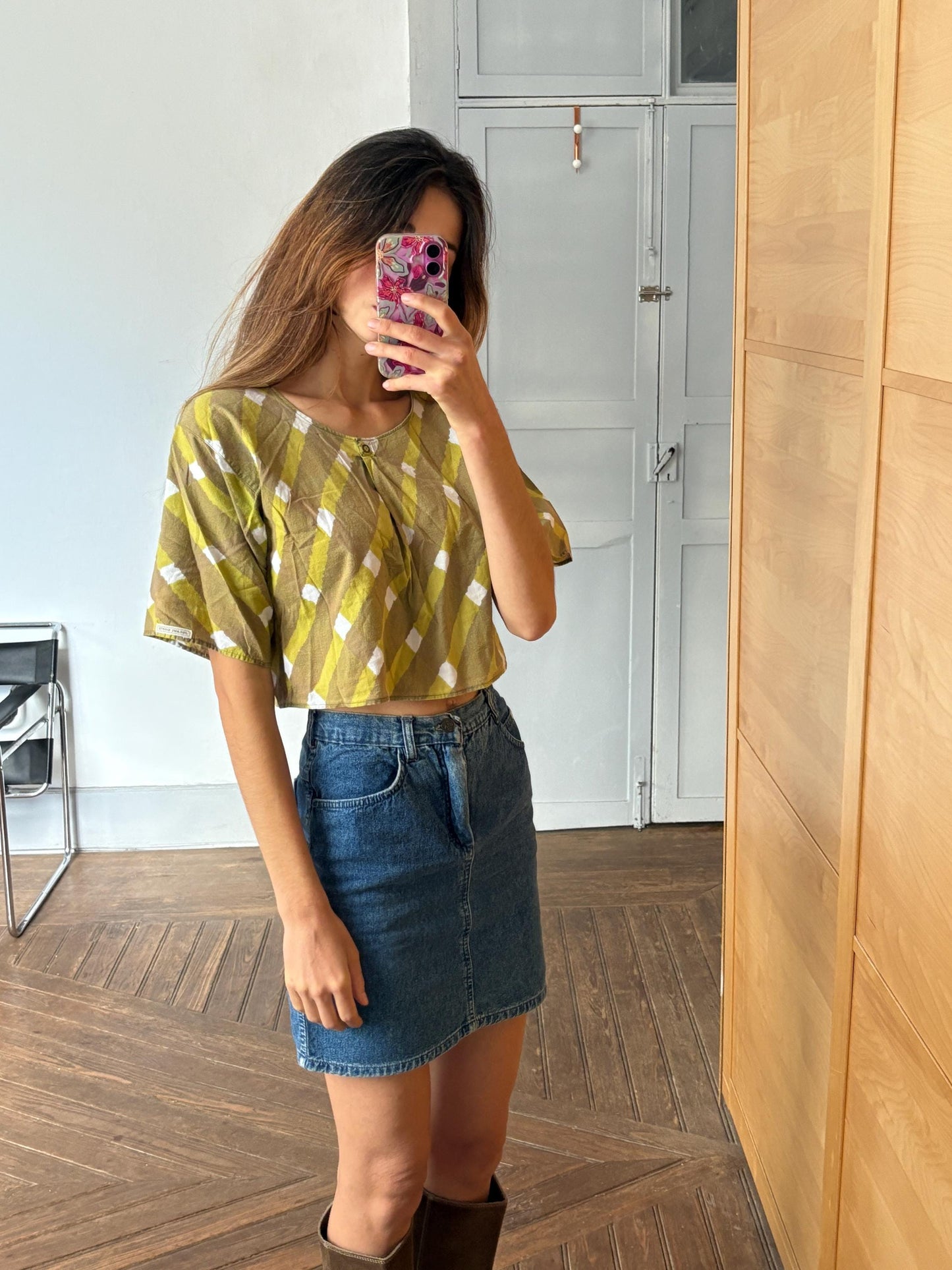 Vintage Cropped Woman Top – 70s Groovy Print, 100% Cotton, Boho Indie Retro Aesthetic