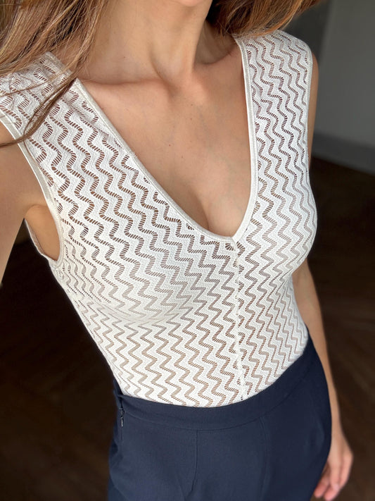 Vintage white sheer bodysuit, zigzag mesh, deep V neckline, sleeveless, sexy fitted look, used lingerie, size XS/S