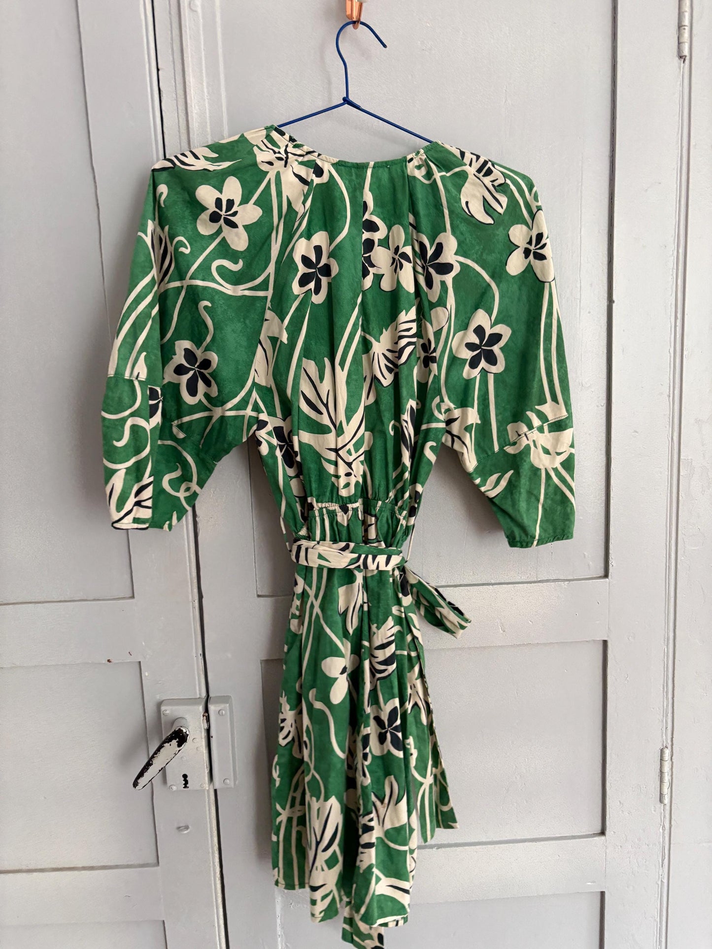 Vintage Green Floral Cotton Wrap Dress – Puff Sleeves Summer Mini with Tie Waist, Size M
