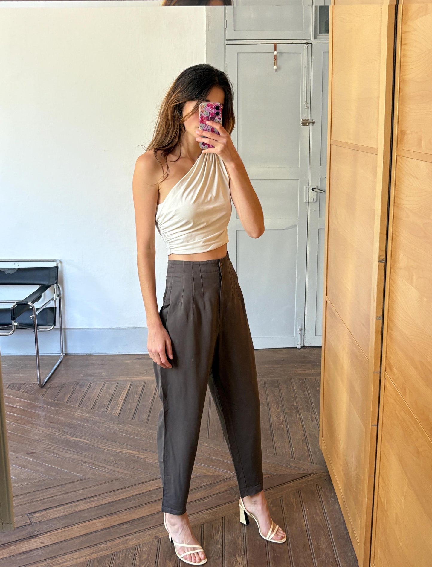 Vintage Minx by Eva Lutz Brown High Waisted Trousers – Cupro Silk Blend Tailored Pants Made in Germany – Relaxed Fit Workwear (EU 38)