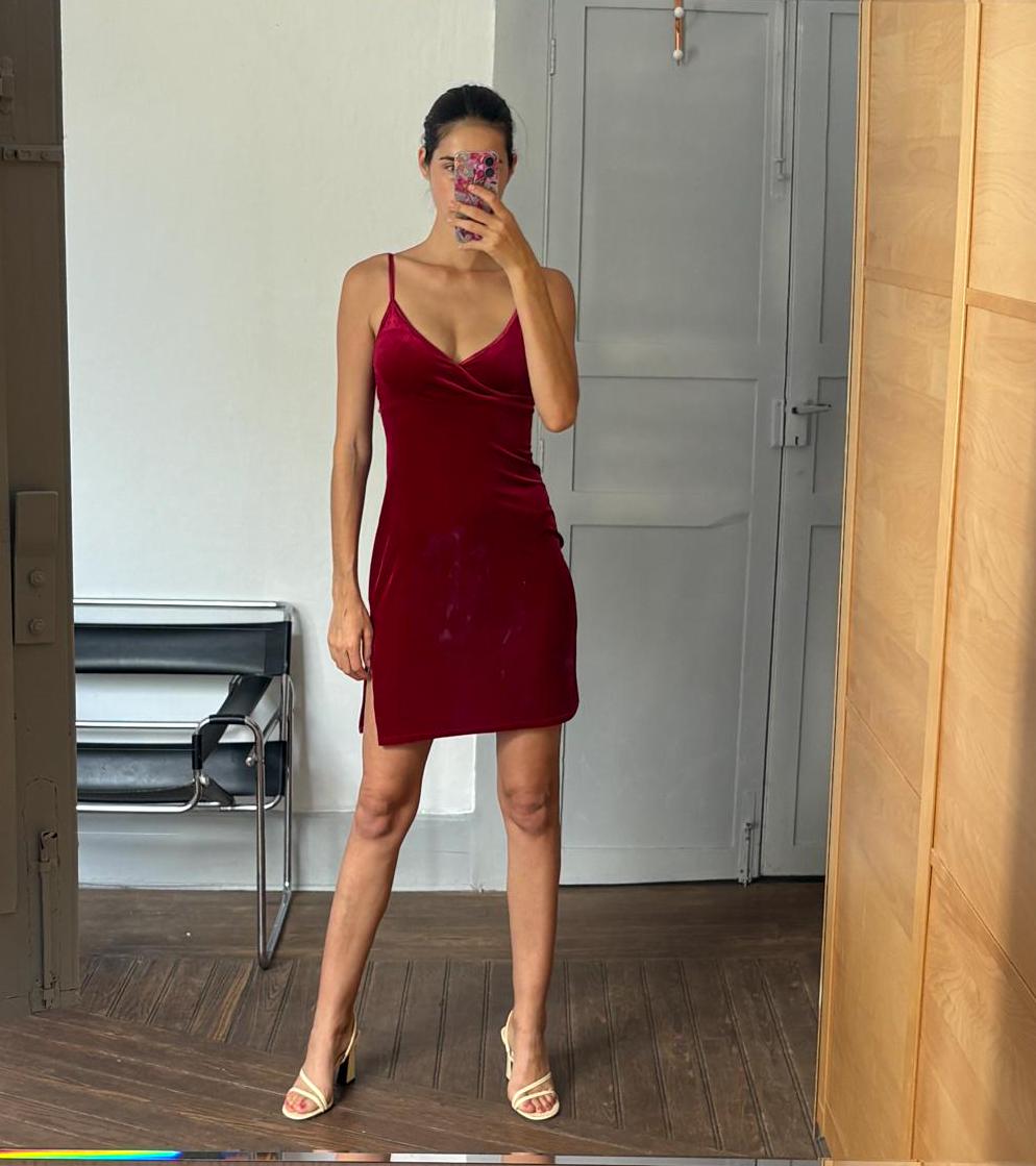 Sexy velvet red vintage mini dress, Christmas outfit, Short velour warm red open neckline dress, V neck midi dress with side splits, Size S
