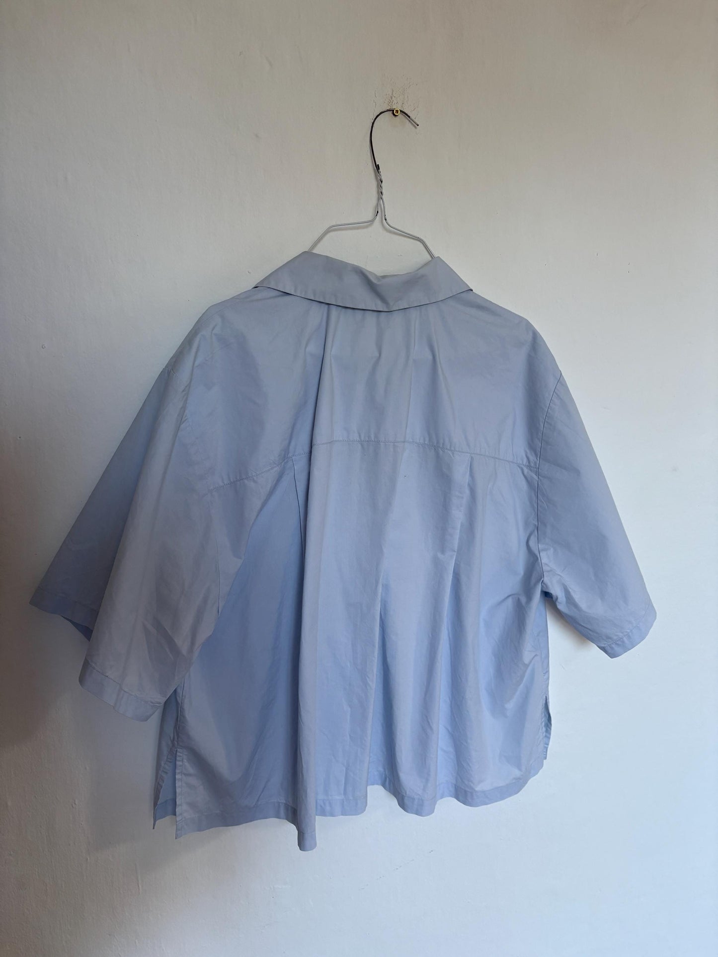Vintage United Colors of Benetton cropped shirt, Oversized button down light blue crisp woman blouse