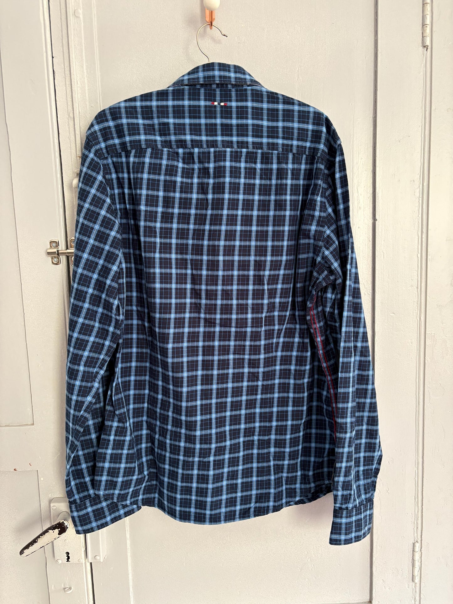 Vintage Napapijri Blue Plaid Shirt | Men’s Slim Fit Cotton Button-Up | Unisex Outdoor Grunge Shirt | Fits M