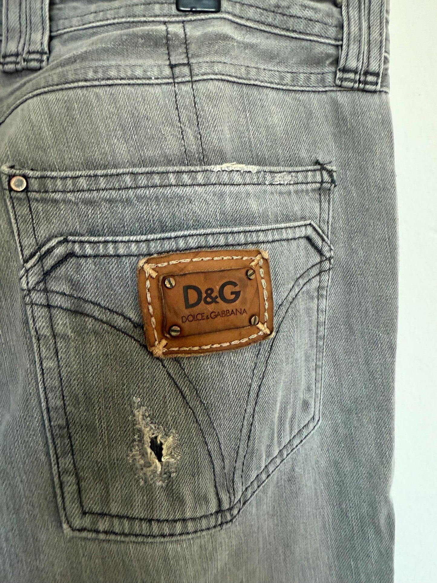 Vintage Grey D&G Jeans, 90s distressed denim wear, Size 33, Straight Leg Denim Y2K Casual Streetwear for Men