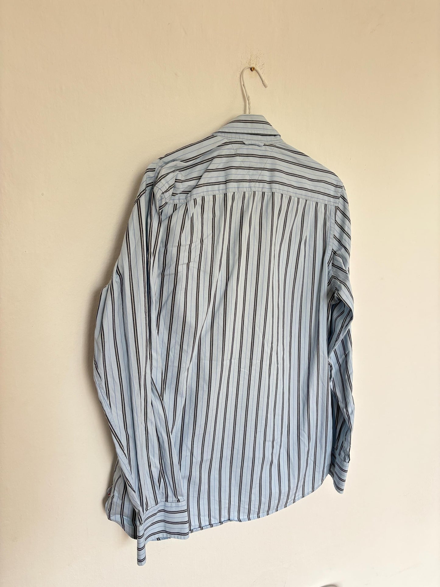 Vintage Tommy Hilfiger Button Up Shirt, Size S, 100% Cotton Unisex Fit oxford shirt, Preppy aesthetic clothing