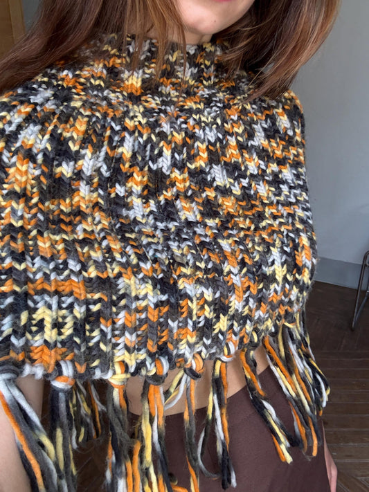 Vintage Colorful Knit Poncho — detail