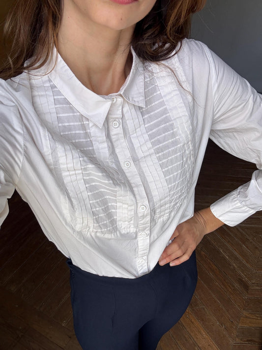 Vintage white button up cotton blouse, Cottage core shirt, Long sleeve dark academia oxford shirt, Formal work wear style, Size M