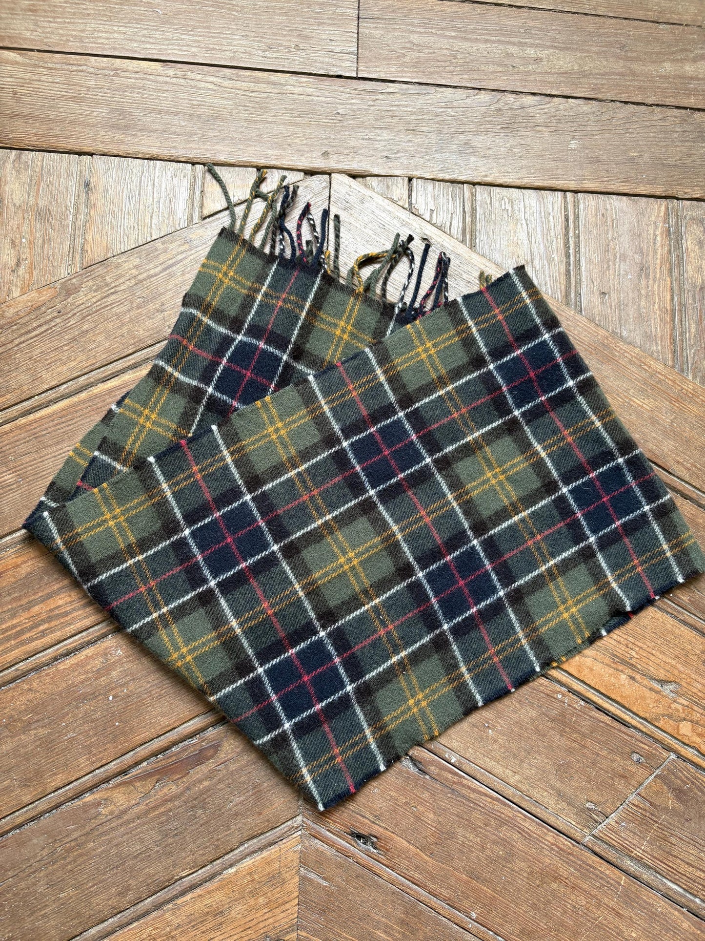 Vintage barbour wool scarf made in scotland – green plaid tartan, soft fringe, classic heritage style