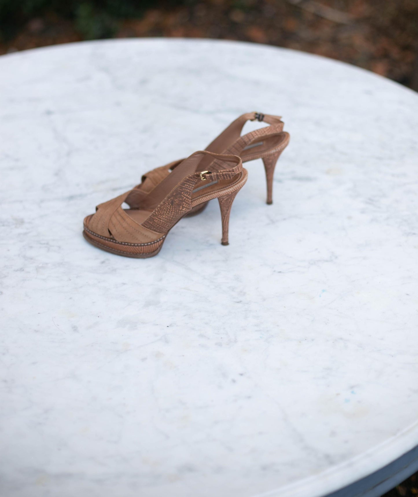 Uterque open toe vintage high heels, elegant formal designer pumps, beige high heels