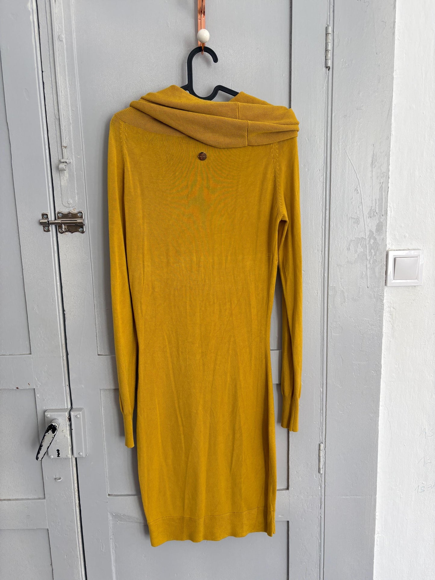 Vintage yellow Guess by Marciano dress stretchy curve-hugging bodycon long sleeve, Size S