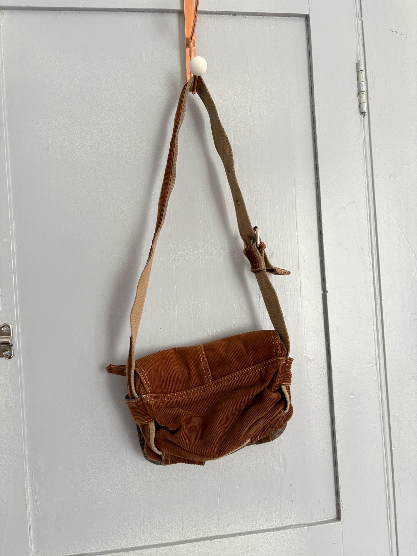 Vintage Levi’s Y2K Corduroy Shoulder Bag | Small Retro 90s Style Purse | Brown Mini Messenger Bag | Secondhand Streetwear Accessory