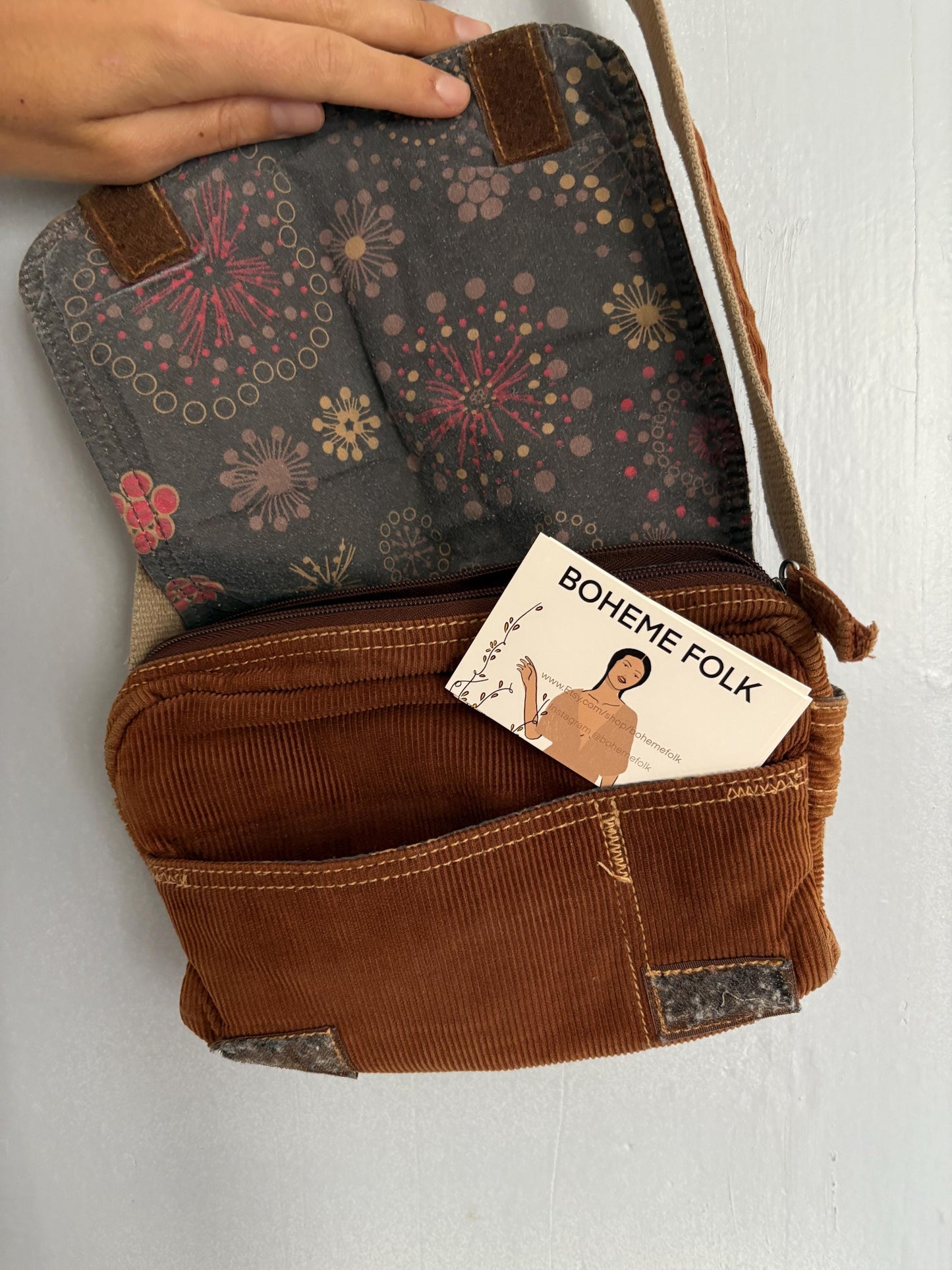 Vintage Levi’s Y2K Corduroy Shoulder Bag | Small Retro 90s Style Purse | Brown Mini Messenger Bag | Secondhand Streetwear Accessory