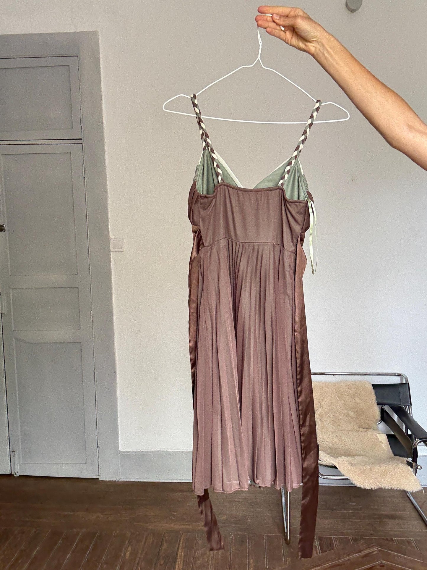 Y2K Pleated Mini Dress – Sheer Brown Colorblock – Vintage 2000s Party Dress with Braided Straps – Upcycle Project Size EU 38