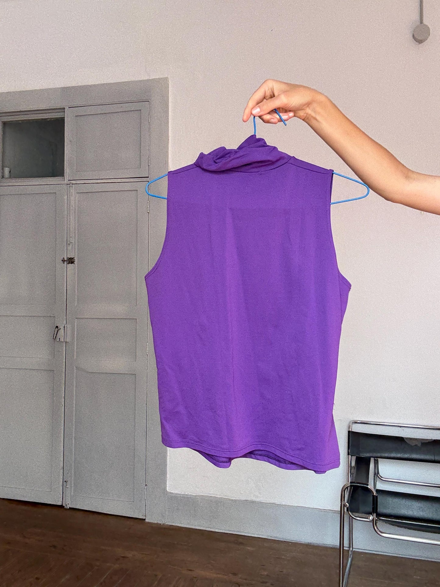 Y2K Purple Rhinestone Turtleneck Top – Vintage Division 4 Sleeveless Camisole – Made in Spain, Size L