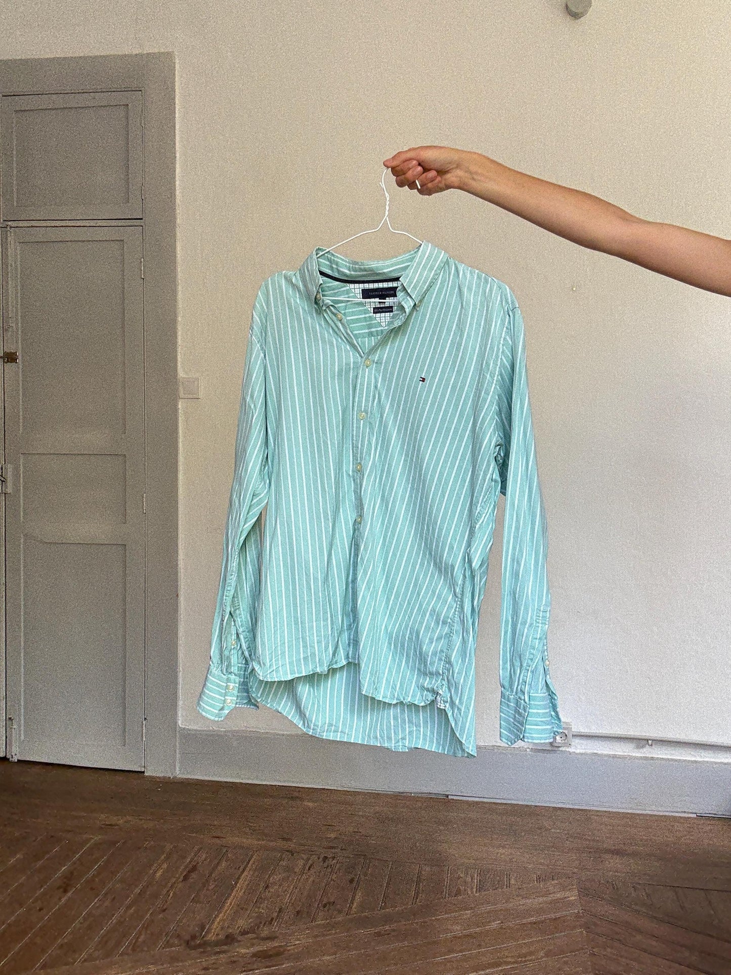 Vintage Tommy Hilfiger Light Blue Striped Shirt – Preppy Ralph Lauren Vibe, Boyfriend Fit, 100% Cotton, Size L Unisex