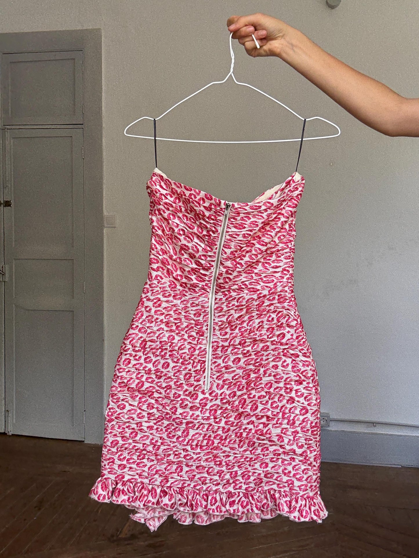 Manoush Y2K Kiss Print Mini Dress | 00s Strapless Pink Lipstick Dress | Ruffle Hem Party Dress | Size FR 36 / UK 8 / US 4