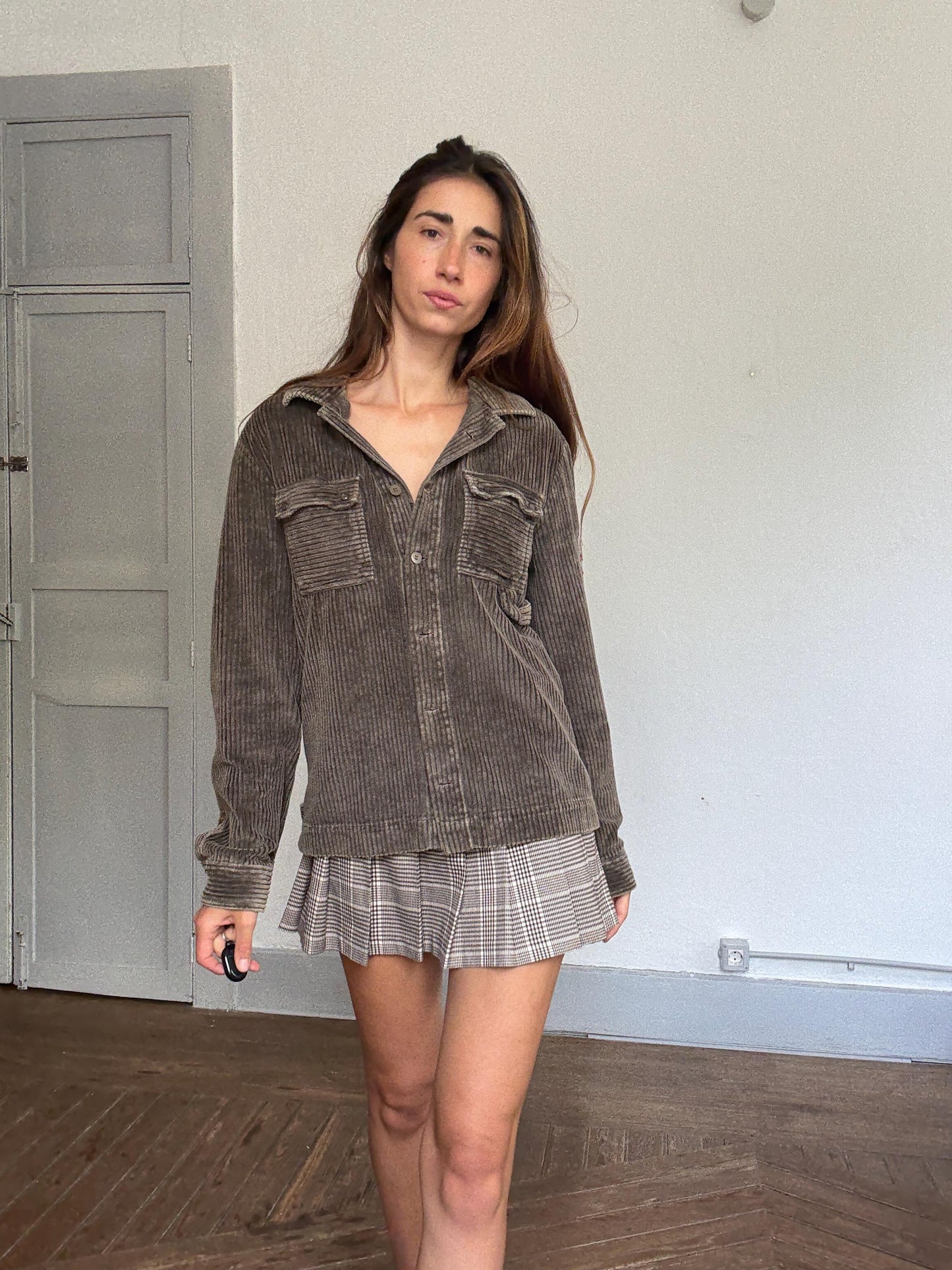Vintage Diesel corduroy jacket in taupe brown – utility-style shirt jacket, Y2K moto vibes, 100% cotton, fits like relaxed M/L