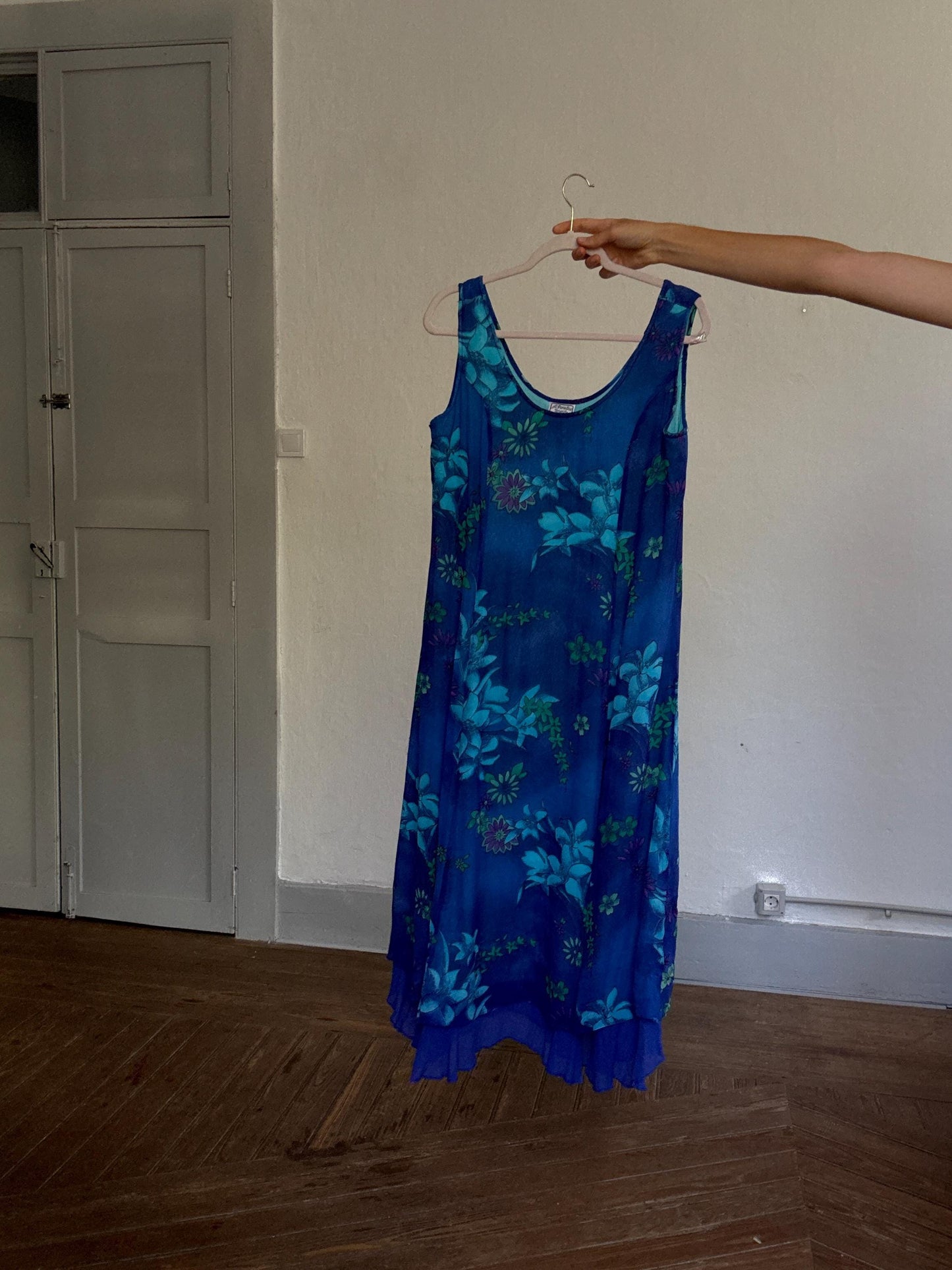 Vintage blue floral midi dress ruffle hem Y2K dreamy vacation style, Summer clothing, Plus size women wear
