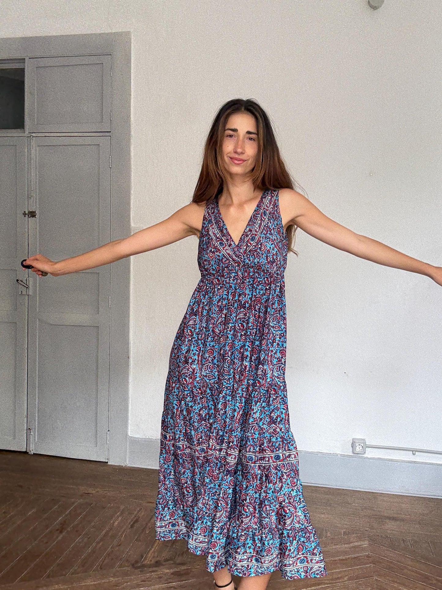 Boho Blue Paisley Maxi Dress – Indie Aesthetic Summer Festival Look,