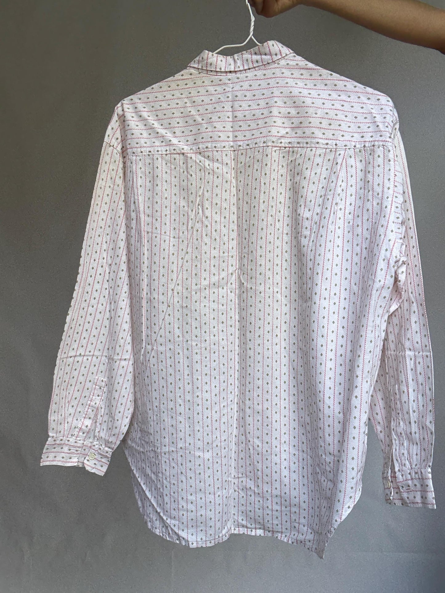 Groovy 70s Cotton Button-Up Shirt | Unisex Vintage Blouse | Pink Retro Print | Size L (DE 40 / UK 14 / US 10)