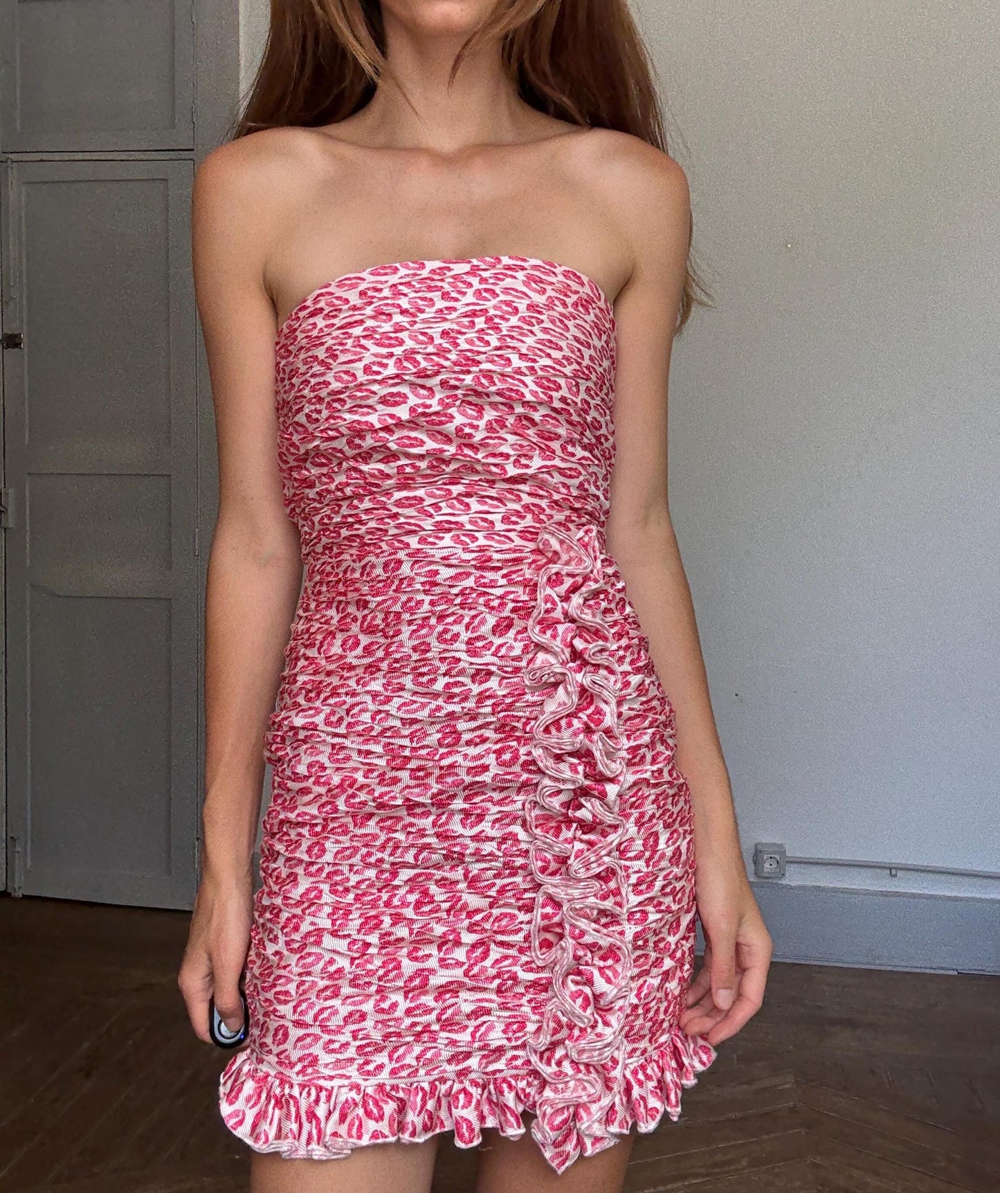 Manoush Y2K Kiss Print Mini Dress | 00s Strapless Pink Lipstick Dress | Ruffle Hem Party Dress | Size FR 36 / UK 8 / US 4