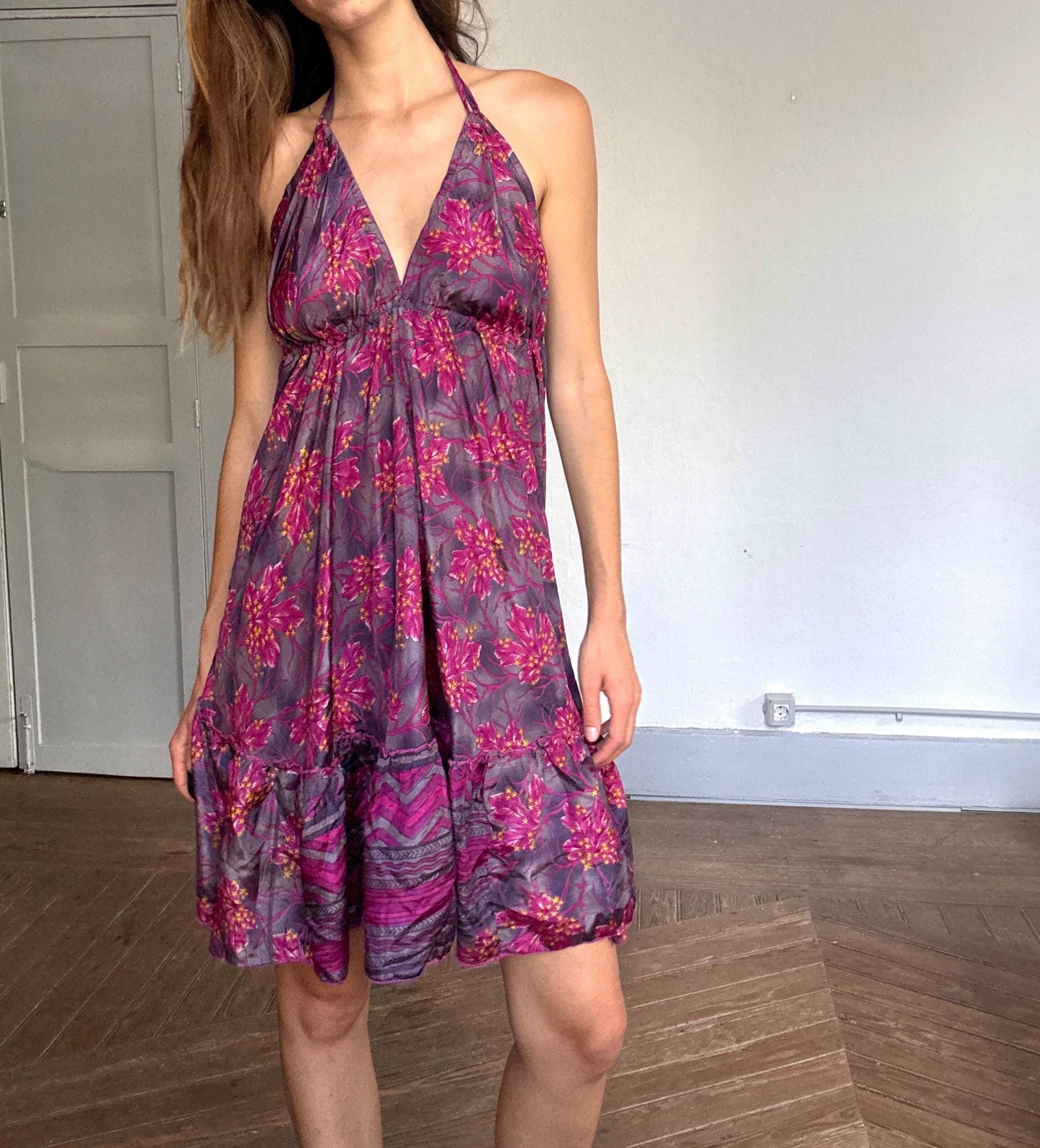 Boho Open Back Floral Halter Dress – 70% Silk, Y2K Festival Look, Size S-M