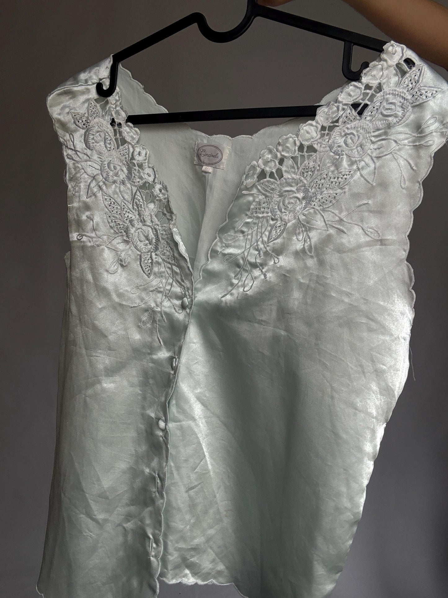 Vintage satin blouse by Cindrela – delicate lace trim & satin buttons – romantic ivory cami top – size 10