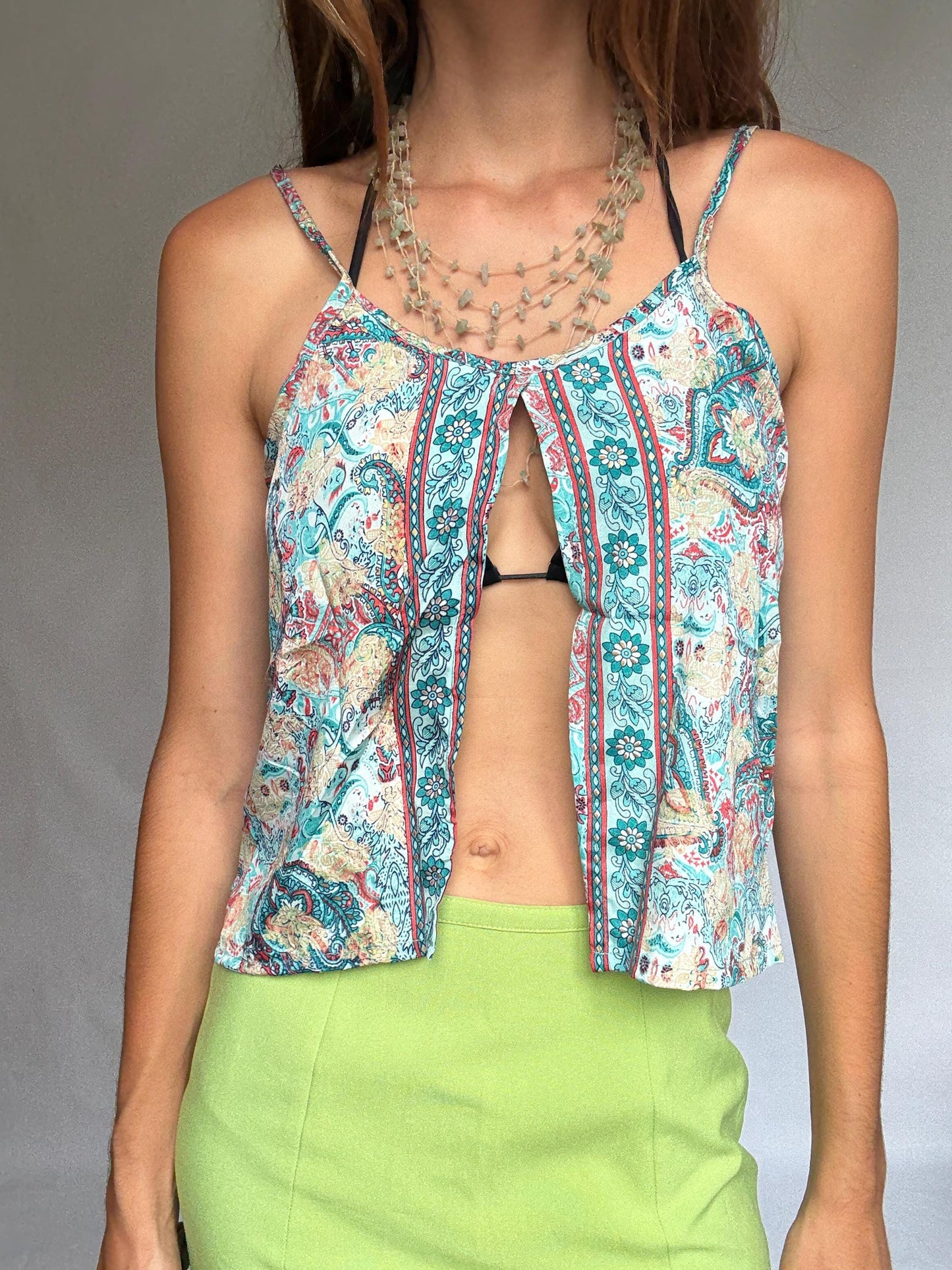 Boho silk camisole top – tropical floral embroidery, open front cut, Coachella-style festival look, 70% silk, fits size S/M, Y2K vibe