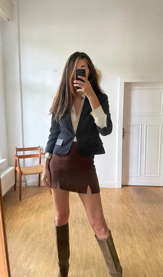 Vintage Moschino Cheap and Chic Blazer – Structured Wool Jacket with Leather Trim – Size DE 36/38