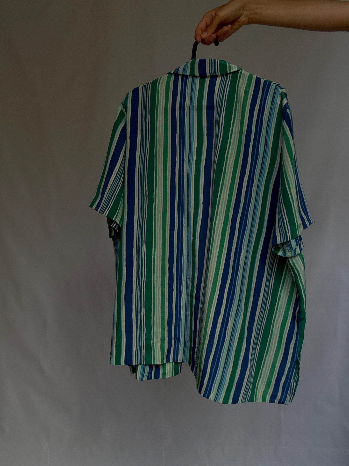 Vintage Groovy Button-Up Blouse – Made in Italy
