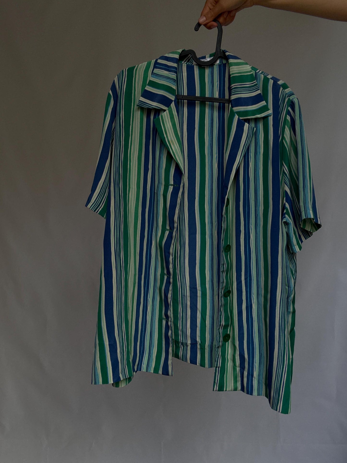 Vintage Groovy Button-Up Blouse – Made in Italy