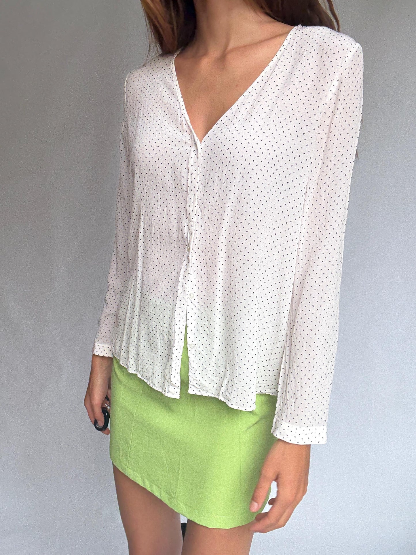 Massimo Dutti white blouse EUR 42 – minimalist polka dot button-up – soft draped fit – feels like viscose or polyester