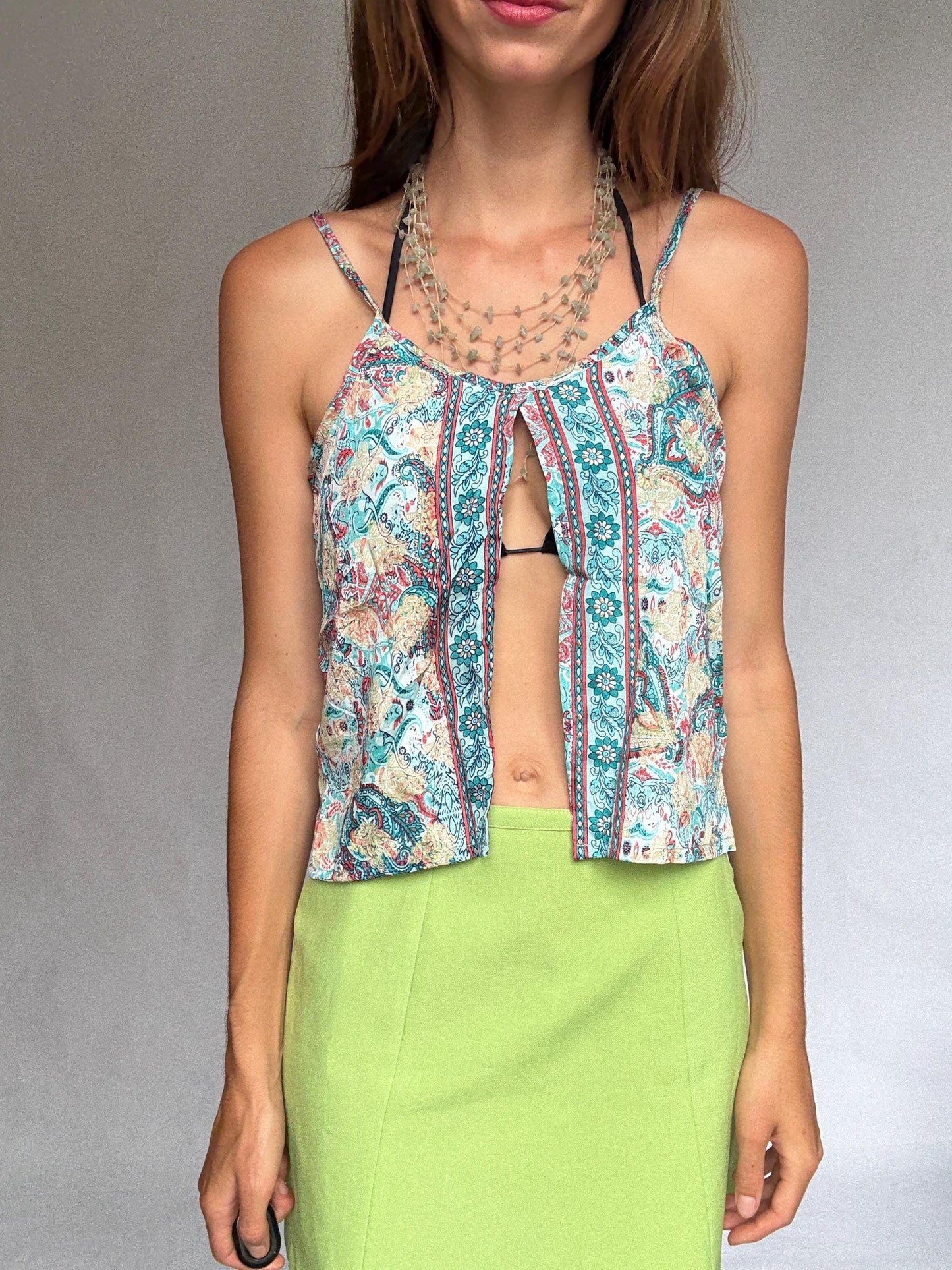 Boho silk camisole top – tropical floral embroidery, open front cut, Coachella-style festival look, 70% silk, fits size S/M, Y2K vibe