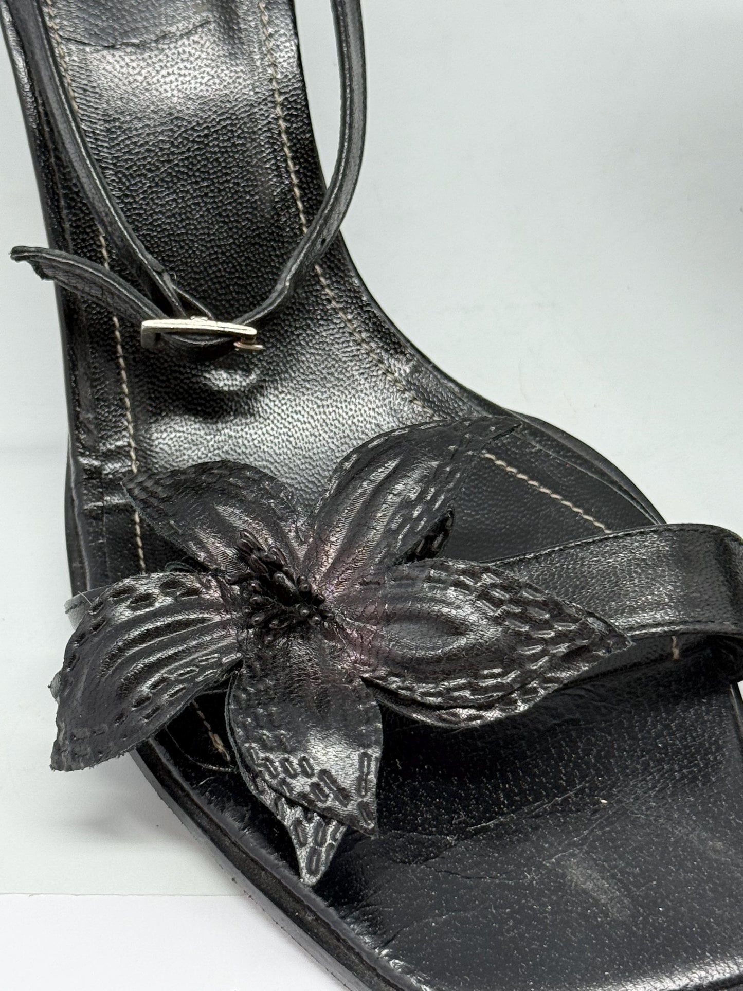 Y2K black leather flower heels – Fluxá Spain – real leather sandals – 9cm heel – size EU40 – square toe ankle strap shoes