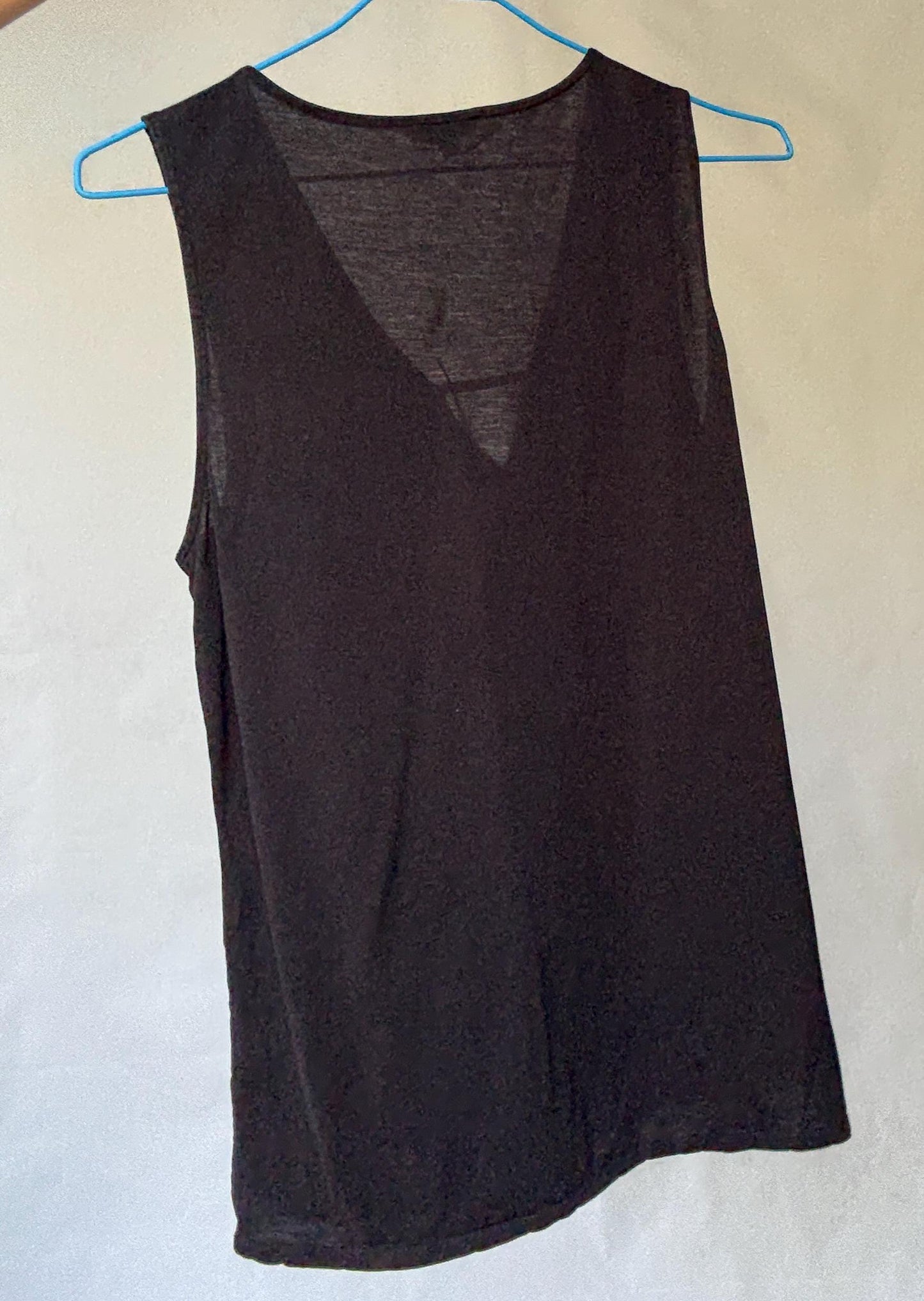 Massimo Dutti Black Tank | Wardrobe essential, tube wardrobe clothing piece, Minimalist Euro Chic, Size S