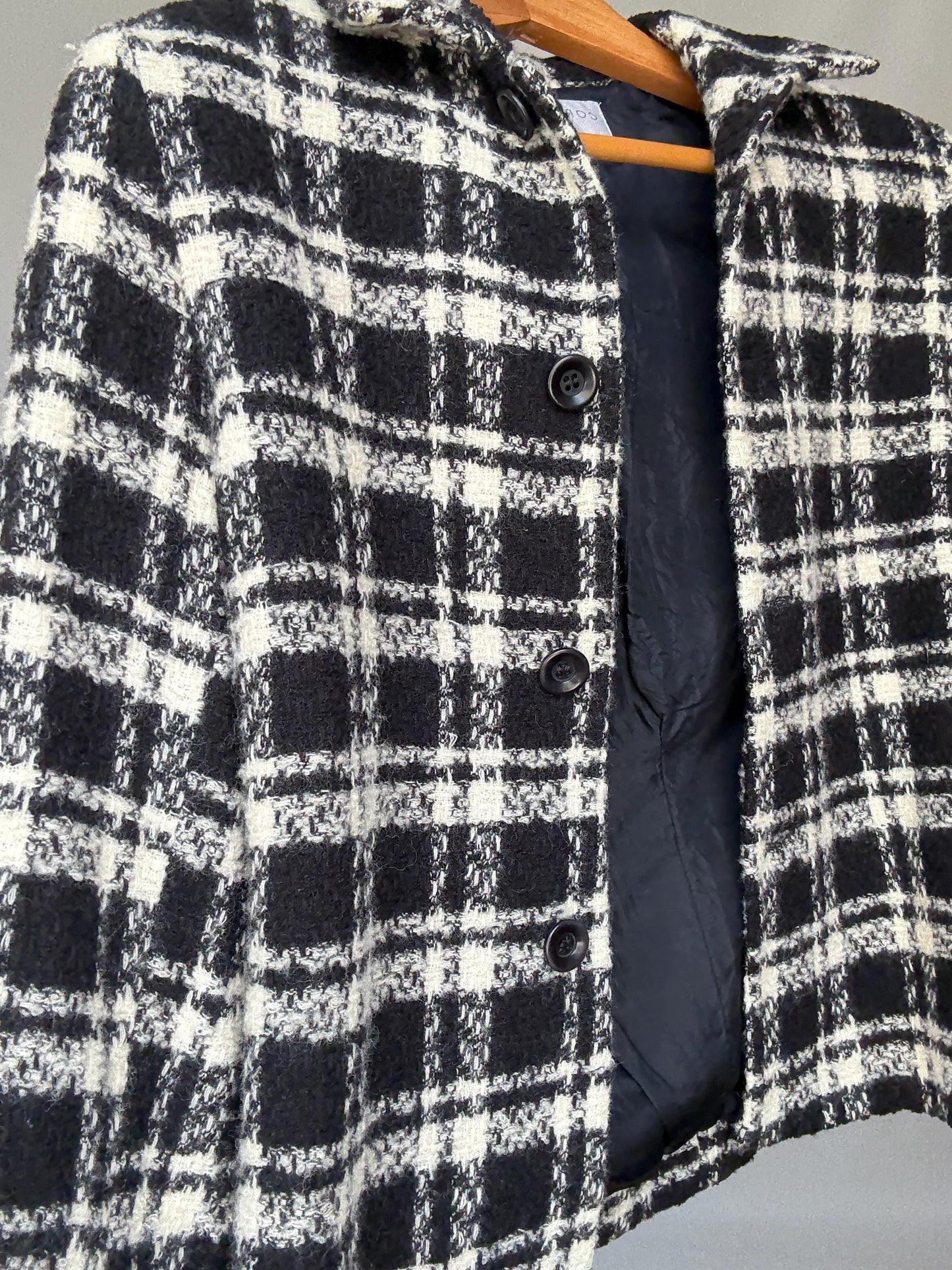 Wool Plaid Jacket – Black White Tweed Style Blazer – Vintage French Girl Aesthetic – Cropped Preppy Fall Coat – Size S