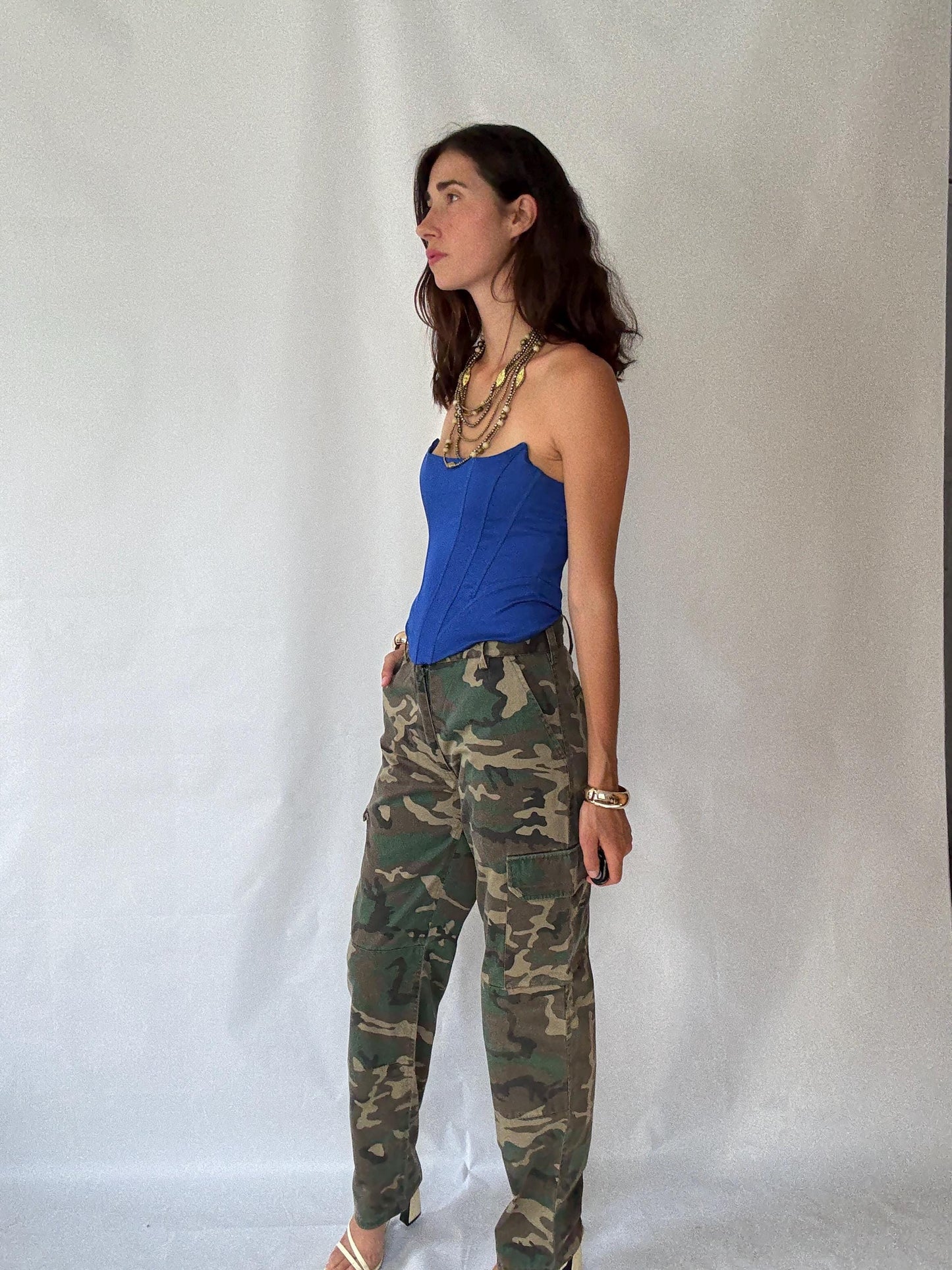 Vintage Y2K Cargo Pants in Camouflage Cotton Blend – Inspired by Christina Aguilera's Iconic Streetwear Aesthetic – Size Large