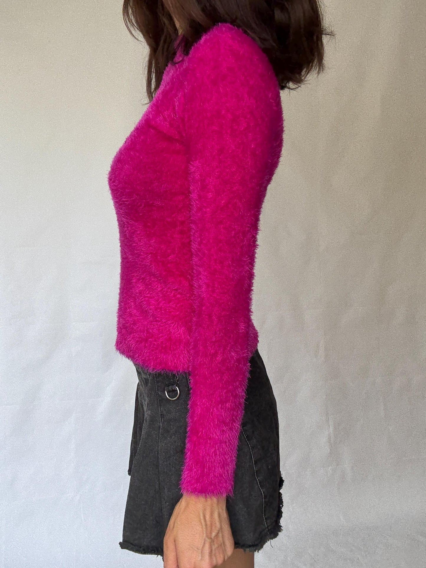 Y2K Vibrant pink jumper, cotton feel, relaxed fit, fluffy texture,90s Nicole richie style, US S, streetwear fun