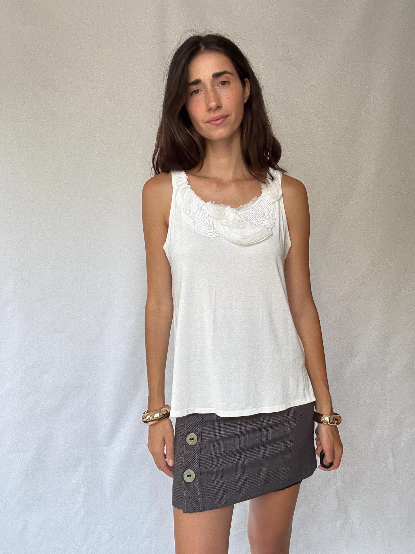 Zendra white camisole top, cotton feel, flowy fit, floral applique neckline, romantic chic, EU 46, casual everyday