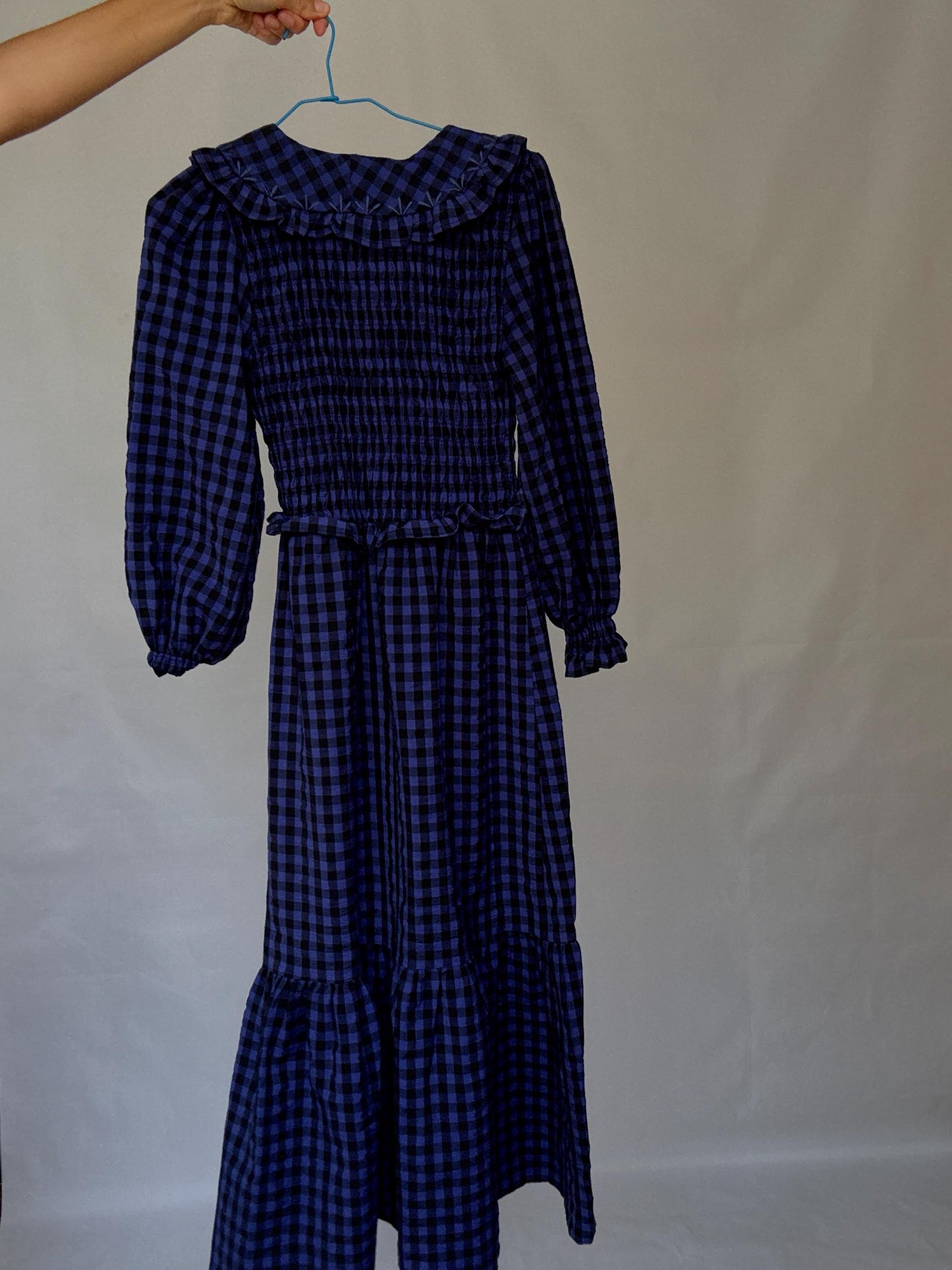 Vintage gingham cotton blend maxi dress with shirred waist and statement collar, XS
