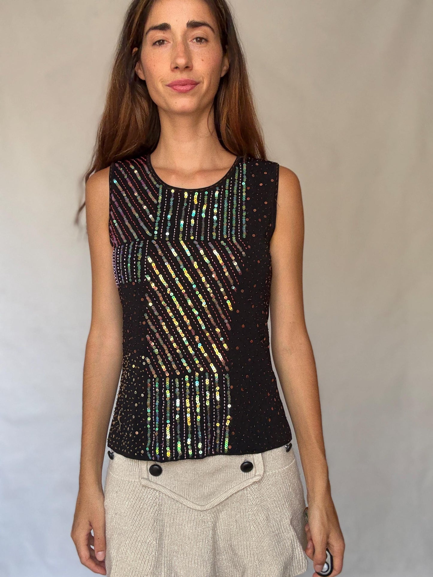 Y2K black sequin sleeveless top – 2000s retro party camisole with glittery geometric design, fun evening outfit – Size UK M/L