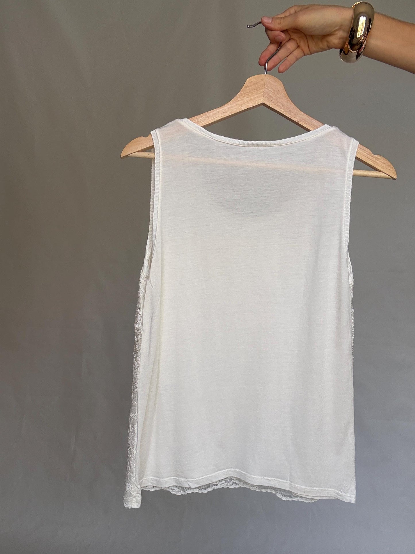 Massimo Dutti white sleeveless top, cotton feel, relaxed fit, lace overlay front, minimalist chic, US L, casual daytime wear, size M